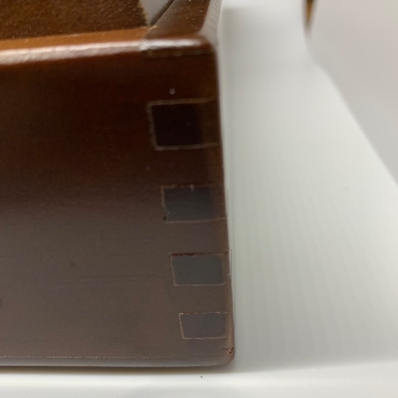 TEA CHEST VTG CHERRY WOOD DOVETAILED TEA CHEST - Picture 7 of 14